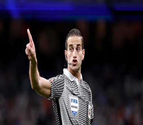 爭議判罰擋不住阿爾韋羅拉執(zhí)法國王杯決賽