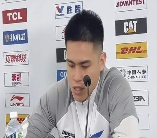 上海讓了2外援，北京為何還輸了許利民自揭短板，陳盈俊更直接