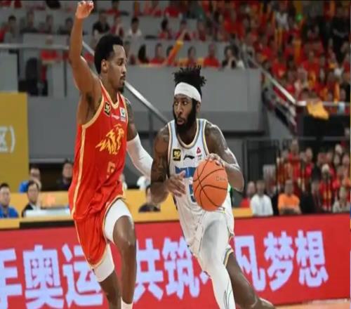 不是爭冠級別外援！末節(jié)5中1全場8分，被36歲老將打得找不著北