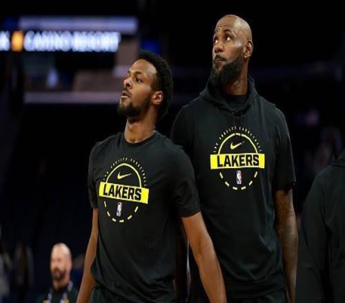 巴克利：我們不能說(shuō)布朗尼不好，要不然詹姆斯會(huì)找我們麻煩