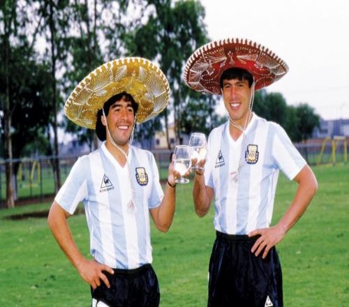 C羅未進前十！外媒評足壇歷史地位，梅西強勢登頂，齊達內(nèi)上榜