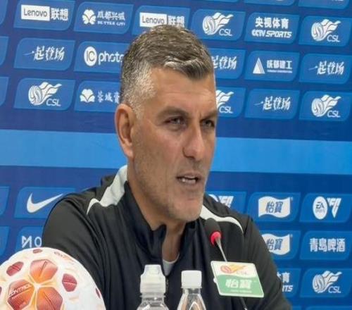 阿洛伊西：這是場很棒的比賽，很高興韋世豪很好地控制了自己