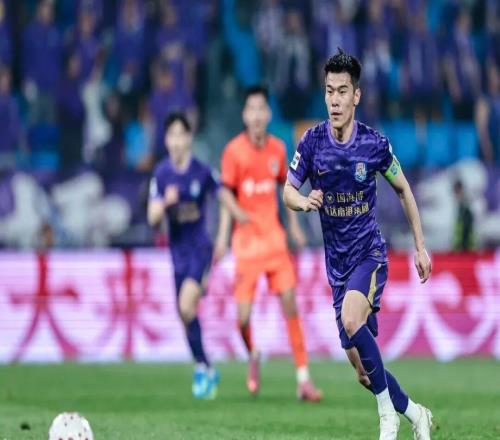 送點之后又送烏龍！連場補時丟球，津門虎雪上加霜