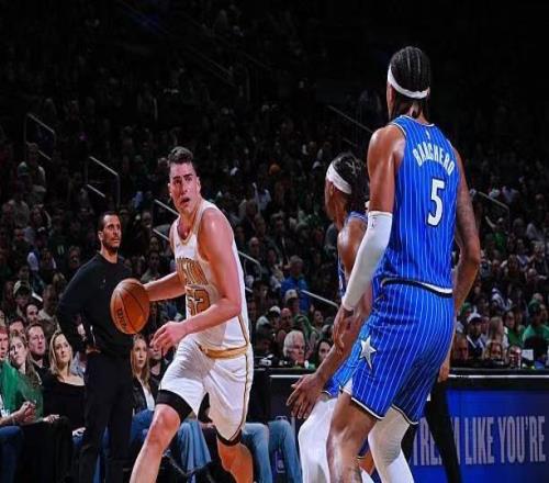 打出生涯最強之戰！凱爾特人在季后賽中也應該重用這位替補中鋒