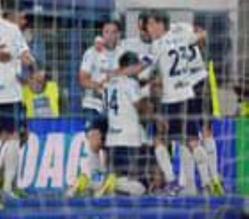 國米02落后玩起電梯球，43翻盤把冠軍懸念踢進垃圾堆