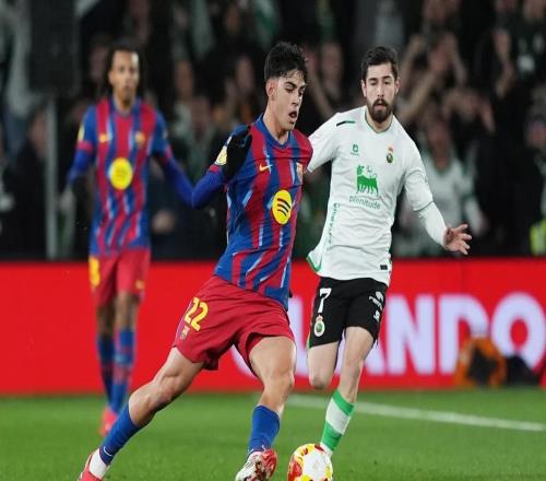 弗里克把傷員塞進(jìn)大名單，巴薩中場只剩2個(gè)靠譜選項(xiàng)