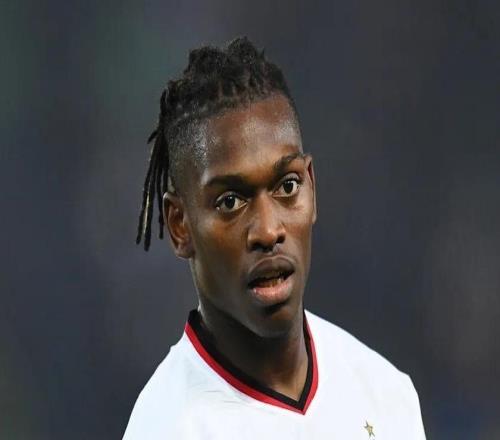 米兰花4年捧出的头牌，被自家球迷嘘到想走