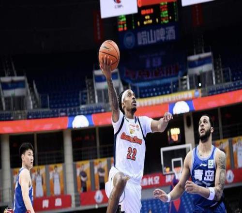 太逗了！麥考爾三戰(zhàn)場均26分爆發(fā)，廣東記者：之前說話大聲對不起