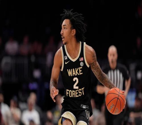 北卡新帥Malone放話：21.4分悍將入隊(duì)，3隊(duì)搶人我們占優(yōu)