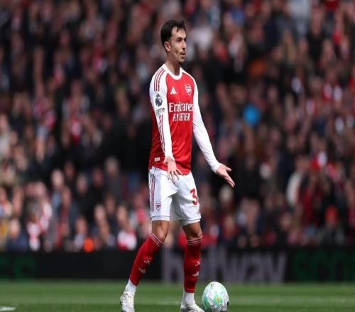 卡拉格：蘇比門迪現(xiàn)在踢得非常掙扎，沒有高質(zhì)量傳球給到前鋒