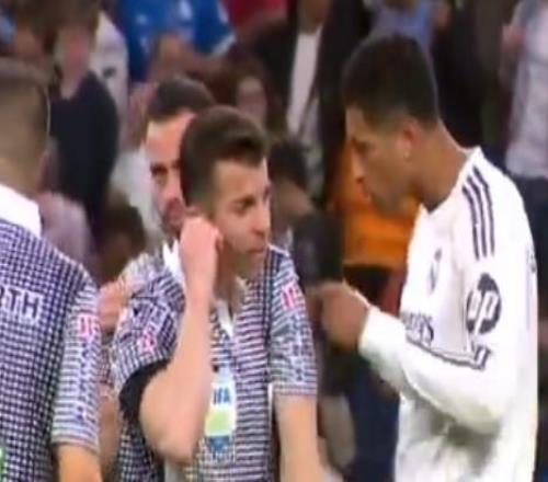 貝林厄姆賽后質(zhì)疑裁判判罰：都出血了，怎么可能不是點球