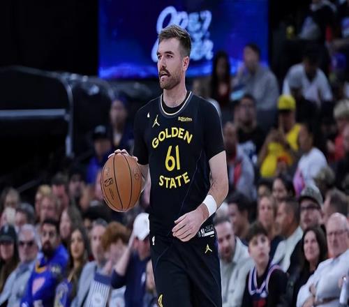 又一次打出了離譜的表現(xiàn)！勇士還打算讓他留在輪換陣容中嗎