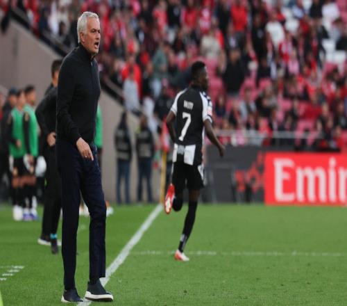 穆里尼奧讓第9個(gè)孩子，上演本菲卡一線隊(duì)首秀，紅鷹青訓(xùn)重燃希望