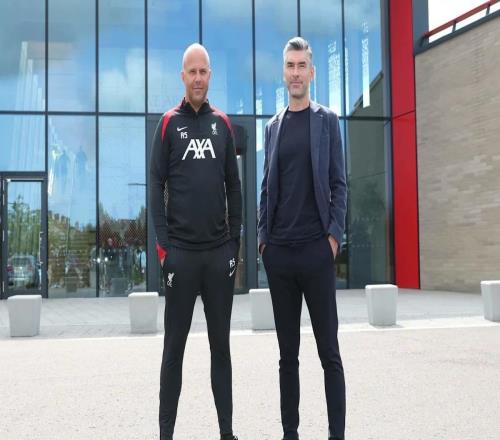 利物浦花1.5億重建卻放走薩拉赫，新帥Slot被老板"強(qiáng)行續(xù)命"