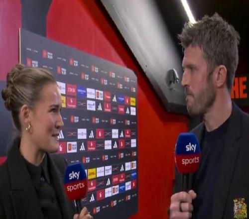 卡里克：梅努的情況不算嚴(yán)重，今晚不值得冒險(xiǎn)讓他上場