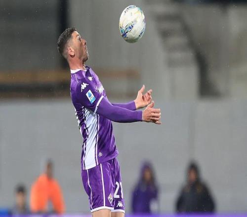 佛羅倫薩10拉齊奧：薩里控球70分鐘，被28分鐘偷家