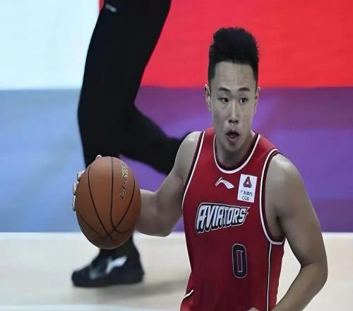 CBA已經(jīng)限制不住賀西寧了