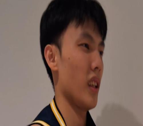 勝寧波更衣室！徐杰展疲態(tài)，胡明軒朱總開心，奎因吶喊，氛圍極佳