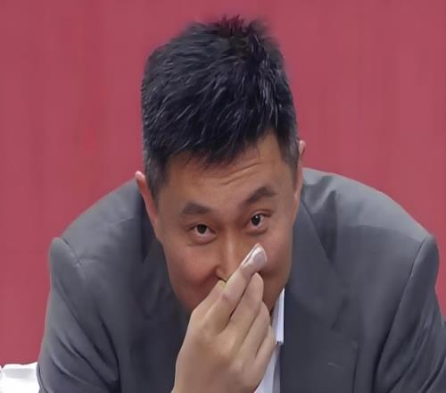 直接上位缺少4大主力帶隊完成15分逆轉(zhuǎn)，球迷：杜鋒可以下課了