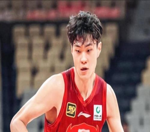 不出意外！CBA本賽季MVP會在這四人中誕生，胡明軒郭昊文無緣