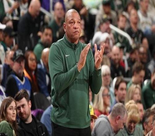 雄鹿管理層：能有里弗斯擔(dān)任主教練我們深感榮幸