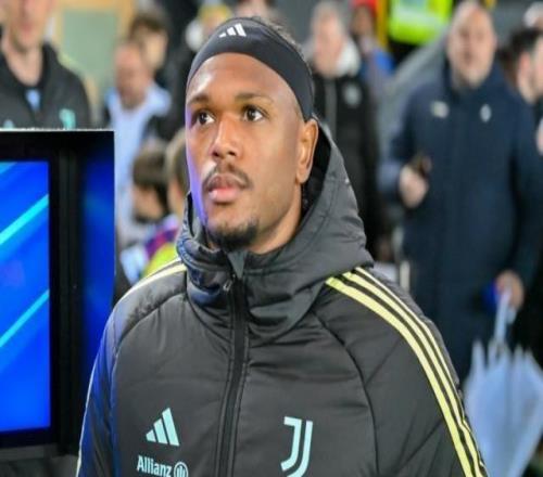 【早報】拿成中超劇本利馬拉頭發(fā)直紅，曼聯(lián)負利茲！