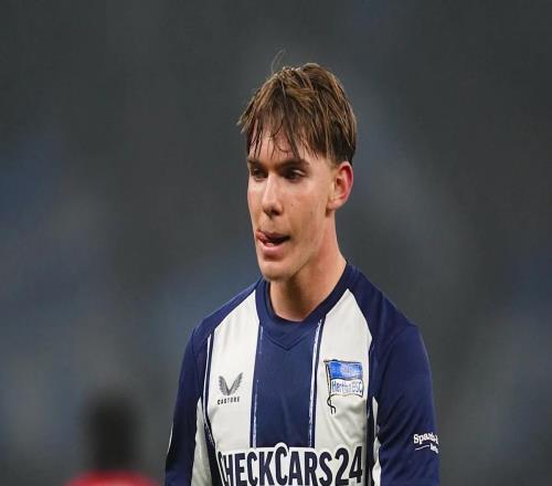 拜仁搶16歲中場(chǎng)，4隊(duì)瘋搶10m解約金，曼城被踢出局