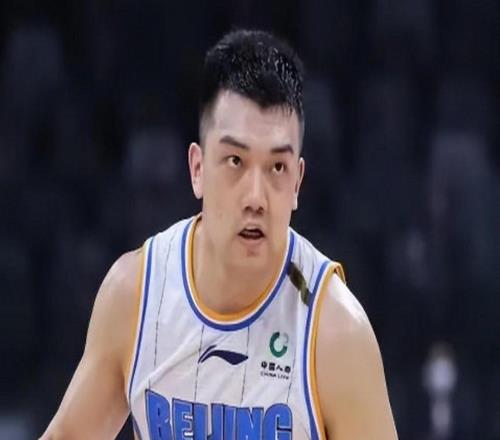 賽季結束后，北京男籃10球員合同到期，誰會留下誰會離開