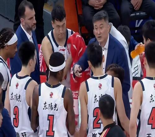 CBA最新排名！11隊鎖定季后賽，廣東重進四強，北京輸球山東連敗