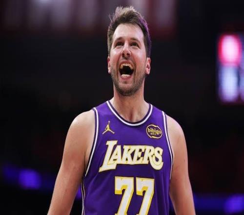 東契奇當(dāng)選本賽季得分王，國際球員已連續(xù)五個賽季斬獲該殊榮