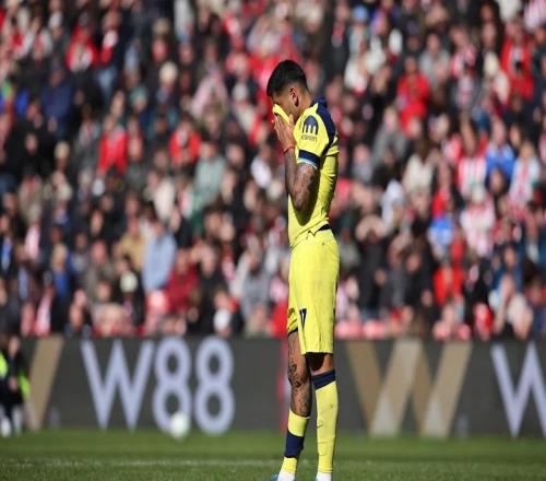 熱刺隊長被隊友撞傷，主帥說"希望不嚴重"卻不敢確認