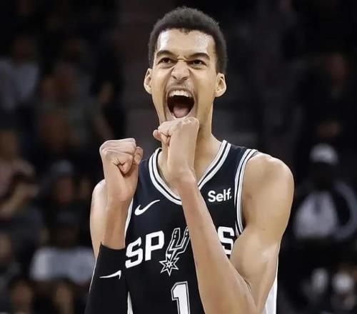 文亞班馬官方第一球員第六，到底誰(shuí)更懂籃球