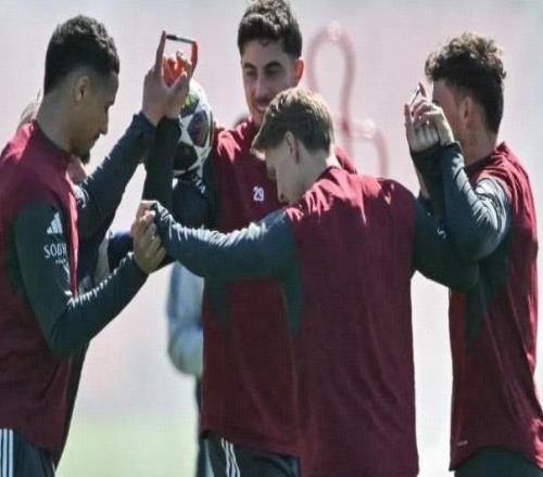 萊因克爾：圓珠筆、放短視頻，阿爾特塔的訓(xùn)練課簡直荒謬至極