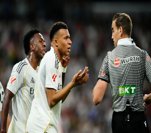 龍賽羅：現(xiàn)在的裁判打壓皇馬偏袒巴薩，他們是內(nèi)格雷拉的親信