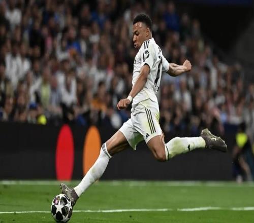 歐冠北京時(shí)間16日凌晨將決出四強(qiáng)，拜仁與阿森納能否笑到最后