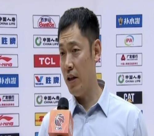 張慶鵬：我們已經(jīng)站在懸崖邊，每個人都找到了如何贏球的方法