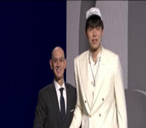 阿夫迪亞41分12助攻開拓者戰(zhàn)勝太陽晉級季后賽，首輪對陣馬刺