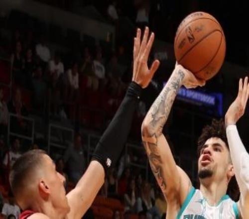 黃蜂有多癲三球有多癲