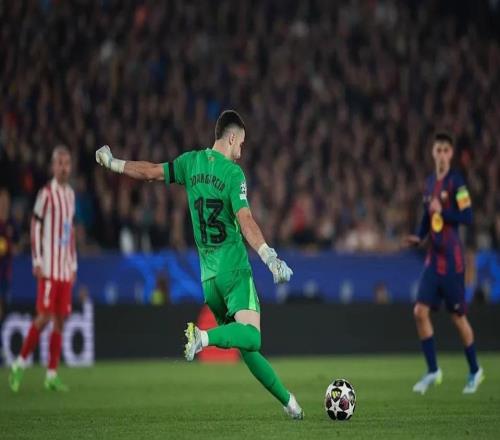 歐冠半決賽前夜：一塊草皮引發(fā)的戰(zhàn)術(shù)博弈