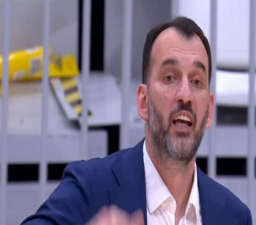 確認(rèn)不打了！杜鋒下課倒計(jì)時(shí)，歐洲名帥出任廣東新主教練