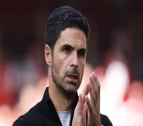 阿森納雙線危機(jī)：名宿喊話戰(zhàn)術(shù)失效，舊將警告防線漏洞