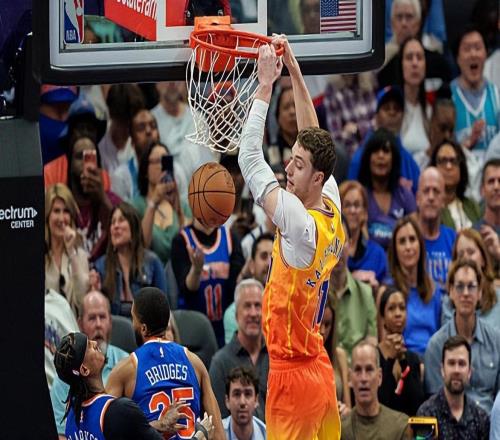 連續(xù)搶下多個(gè)前場(chǎng)籃板！黃蜂替補(bǔ)內(nèi)線新秀的作用同樣相當(dāng)突出