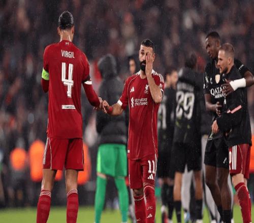 利物浦02負(fù)巴黎總比分04出局，新紅軍硬仗軟腳創(chuàng)恥辱