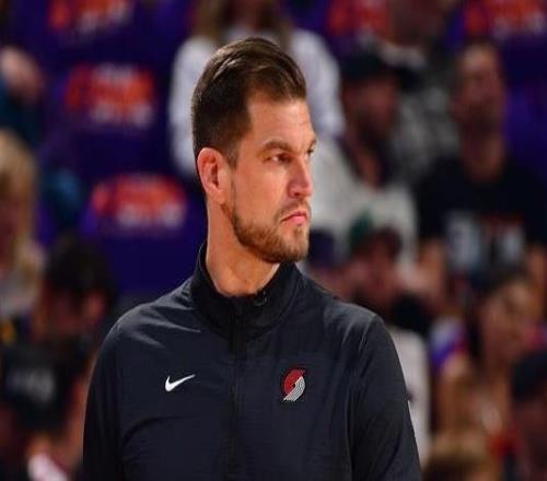 斯普利特：球隊這個賽季經(jīng)歷了很多逆境我們在末節(jié)展現(xiàn)了韌性