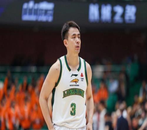 遼寧男籃vs南京男籃前瞻，趙繼偉繼續(xù)帶隊沖鋒，內(nèi)線大將無緣出戰(zhàn)，烏戈盼小將再次爆發(fā)