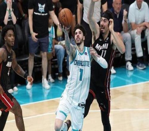 三球談準(zhǔn)絕殺：我之前把比賽搞砸了我必須得自己搞定