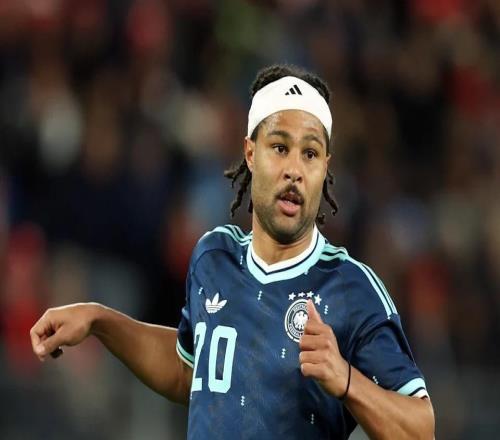 格納布里火線(xiàn)復(fù)出，孔帕尼卻押寶穆夏拉