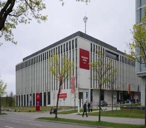 圖片報(bào)：皇馬下榻于慕尼黑一家普通酒店，并導(dǎo)致房?jī)r(jià)暴漲