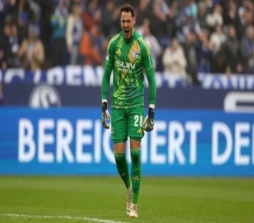 替補門將首秀5撲救：安德萊赫特的門將戰(zhàn)爭才剛開始