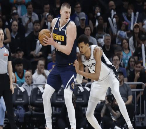 文班亞馬20+10+3帽難阻頹勢，馬刺遇掘金或折戟季后賽